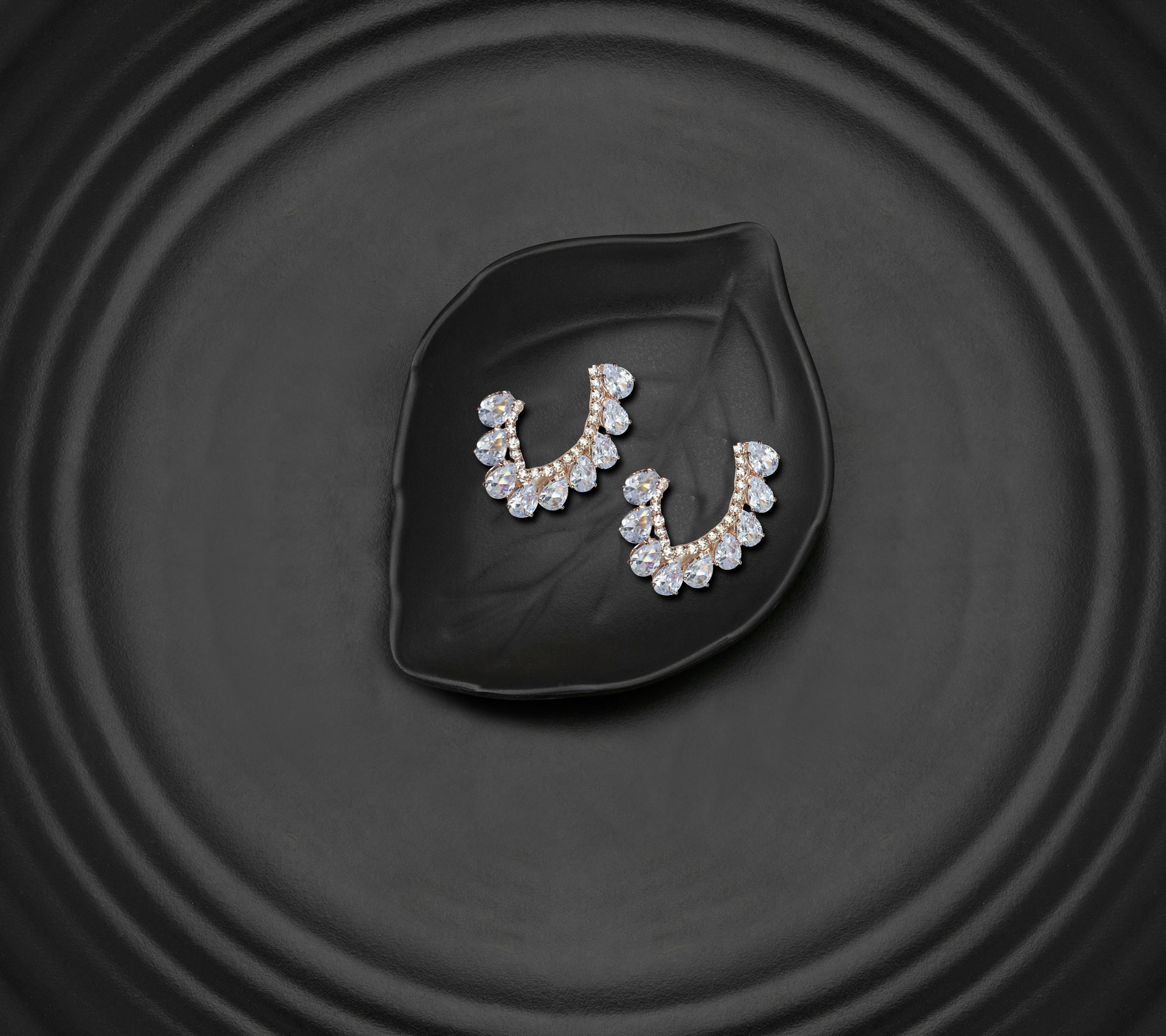 Dewdrop Crescent Earring
